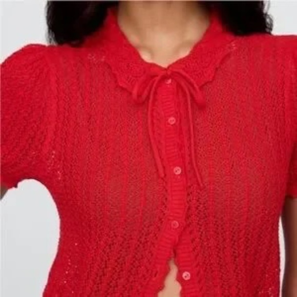 Doen GAP Collab Spring 2025 Red Knit Short Sleeve-NWOT - Picture 4 of 8